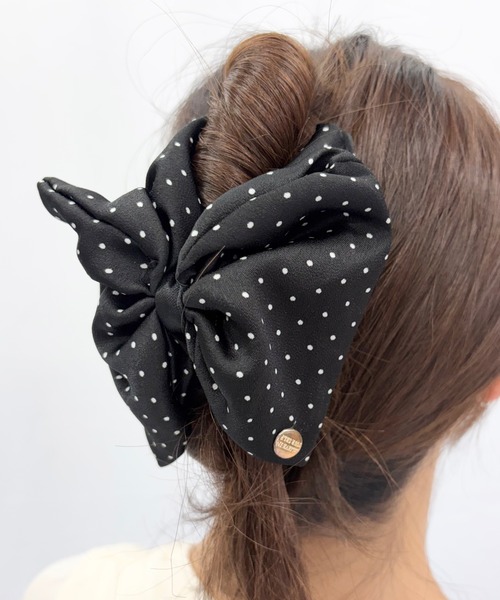 Alite cloth(アリーテクロス)の「ドットヘアクリップ(バレッタ/ヘアクリップ・レディース・ブラック/ホワイト・F)」の2枚目の写真