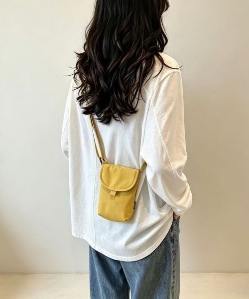 Beststore(ベストストア)の「シンプル&機能的!ミニショルダーバッグ(ショルダーバッグ・レディース・ベージュ/レッド/イエロー/グリーン/ブルー/ブラック/ホワイト・FREE)」の7枚目の写真