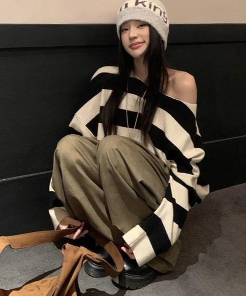 CHEER(チアー)の「【2WAYニット】太ボーダー ボートネック&オフショル ルーズニット(ニット/セーター・レディース・ブラック・FREE)」の17枚目の写真