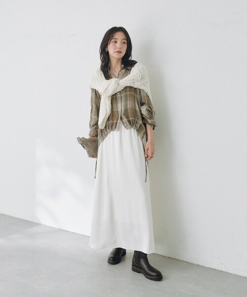 RIVE DROITE(リヴドロワ)の「ドレーピーチェックドロストシャツ(秋服/オンブレチェック)(シャツ/ブラウス・レディース・ベージュ/ブラック/ブラウン・FREE)」の17枚目の写真