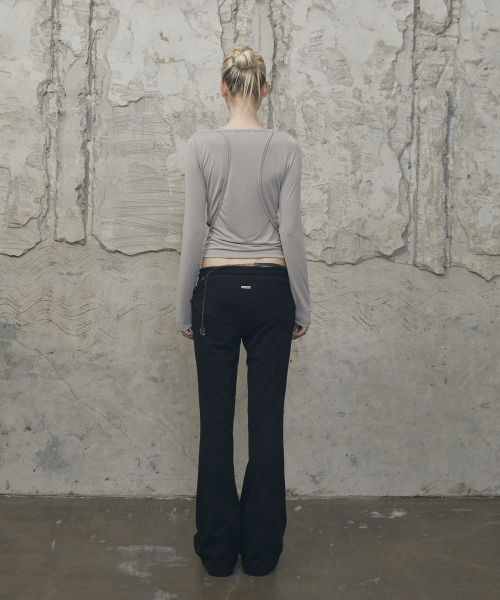 VOONT（ブント）の「Drape Strap Tie Long Sleeve (BEIGE)（Tシャツ/カットソー・レディース・Beige・OS）」の4枚目の写真