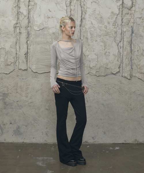 VOONT（ブント）の「Drape Strap Tie Long Sleeve (BEIGE)（Tシャツ/カットソー・レディース・Beige・OS）」の5枚目の写真