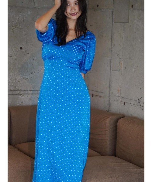 BLUE×PALANG(ブルーパラン)の「V-NECK DOT DRESS(ワンピース・レディース・ブルー/ネイビー・M/S)」の7枚目の写真