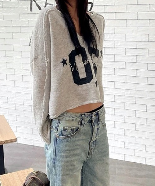 SHEENA(シーナ)の「ナンバリングロゴスキッパーニットトップス(ニット/セーター・レディース・ホワイト/グレー・M)」の14枚目の写真