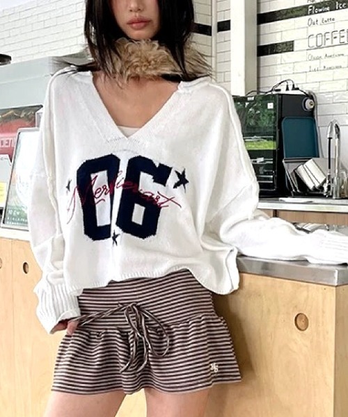 SHEENA(シーナ)の「ナンバリングロゴスキッパーニットトップス(ニット/セーター・レディース・ホワイト/グレー・M)」の18枚目の写真