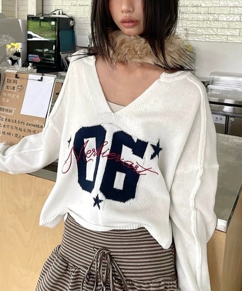 SHEENA(シーナ)の「ナンバリングロゴスキッパーニットトップス(ニット/セーター・レディース・ホワイト/グレー・M)」の19枚目の写真