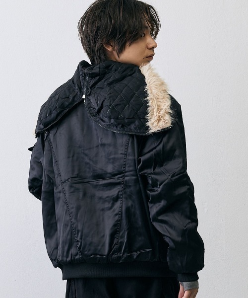 Shoowtime(ショウタイム)の「Eyelet Fur Hood Military Jacket / アイレットファーフードミリタリージャケット(ミリタリージャケット・メンズ・ブラック・X-LARGE/LARGE/SMALL)」の15枚目の写真