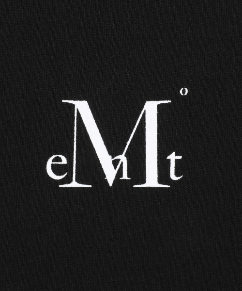 MUCENT(ムセント)の「ESSENTIALS バックロゴ ロングスリーブTシャツ(2カラー)(Tシャツ/カットソー・レディース・ホワイト/ブラック・FREE)」の5枚目の写真