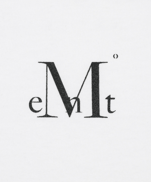 MUCENT(ムセント)の「ESSENTIALS バックロゴ ロングスリーブTシャツ(2カラー)(Tシャツ/カットソー・レディース・ホワイト/ブラック・FREE)」の10枚目の写真