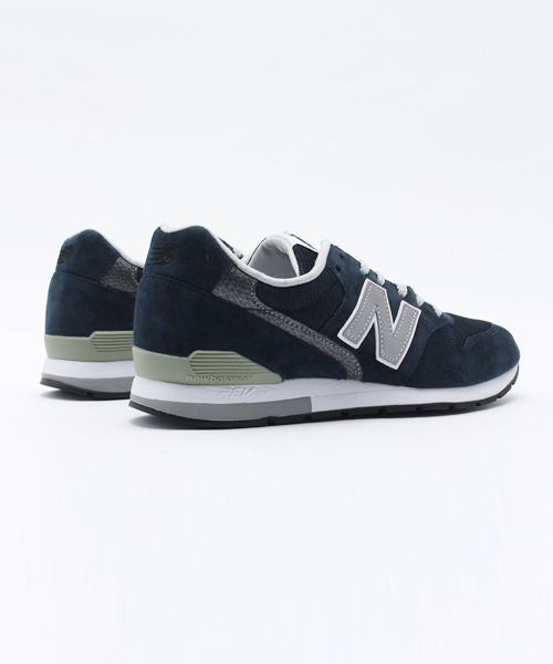 NEW BALANCE（ニューバランス）の「New Balance スニーカー（スニーカー・レディース・ネイビー/ライトグレー/ブラック・25/25.5/24.5/24）」の6枚目の写真