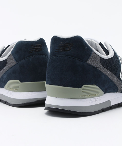 NEW BALANCE（ニューバランス）の「New Balance スニーカー（スニーカー・レディース・ネイビー/ライトグレー/ブラック・25/25.5/24.5/24）」の10枚目の写真