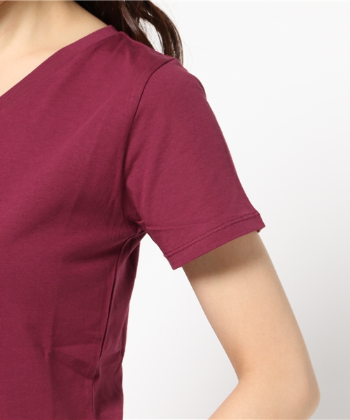 NATURAL BEAUTY BASIC（ナチュラルビューティーベーシック）の「CALIFORNIA COMPACT Tシャツ（Tシャツ/カットソー・レディース・ボルドー/ダークベージュ/ブラック/グレー/ホワイト・SMALL/MEDIUM）」の11枚目の写真