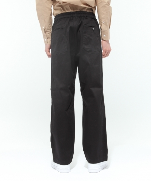 LAKOLE（ラコレ）の「【撥水防汚】ツイルワイドパンツ / LAKOLE（チノパンツ・メンズ・ブラック/オリーブ/ベージュ/ネイビー/ホワイト・SMALL/MEDIUM/LARGE）」の18枚目の写真