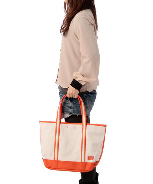 PORTER（ポーター）の「PORTER GIRL BOYFRIEND TOTE MEDIUM <B印 YOSHIDA SELECT>（トートバッグ・レディース・カーキ/ワイン/イエロー/オレンジ/グリーン系その他/レッド/ネイビー・ONE SIZE）」の12枚目の写真