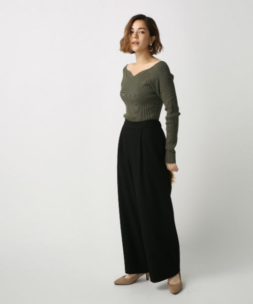 AZUL by moussy(アズールバイマウジー)の「TR裏起毛 吸湿発熱ワイドパンツ(スラックス・レディース・ブラック/グレー/グレー系その他/ブルー系その他・SMALL/MEDIUM/LARGE)」の5枚目の写真