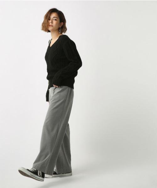 AZUL by moussy(アズールバイマウジー)の「TR裏起毛 吸湿発熱ワイドパンツ(スラックス・レディース・ブラック/グレー/グレー系その他/ブルー系その他・SMALL/MEDIUM/LARGE)」の6枚目の写真