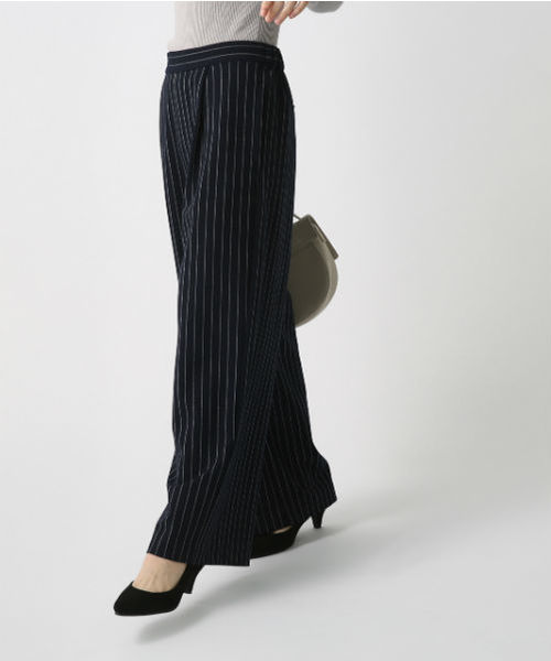 AZUL by moussy(アズールバイマウジー)の「TR裏起毛 吸湿発熱ワイドパンツ(スラックス・レディース・ブラック/グレー/グレー系その他/ブルー系その他・SMALL/MEDIUM/LARGE)」の16枚目の写真