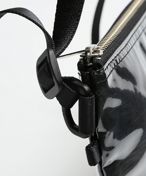 PORTER(ポーター)の「GOOD OL'×PORTER FILTER SACOCHE M/グッドオル×ポーター 別注#(ショルダーバッグ・メンズ・ブラック/パープル/ピンク/オレンジ/ライトグリーン・FREE)」の10枚目の写真