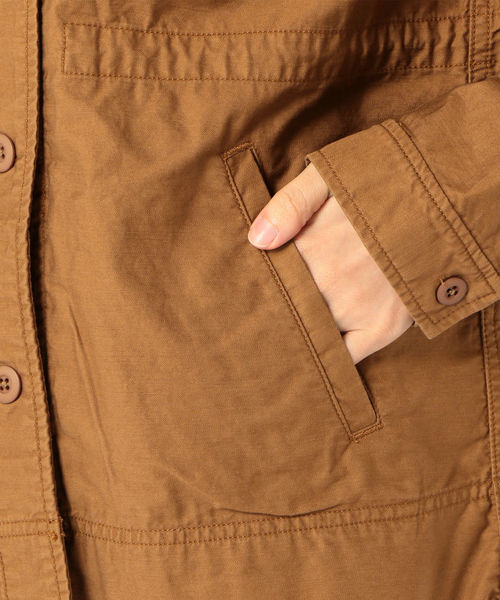 Khaju（カージュ）の「Khaju:ミリタリーシャツジャケット（ミリタリージャケット・レディース・キャメル/オリーブ・ONE SIZE）」の7枚目の写真