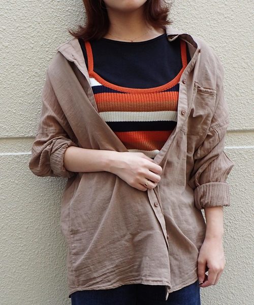 shopnikoniko（ショップニコニコ）の「ガーゼビッグシャツ（シャツ/ブラウス・レディース・オフホワイト/モカ/カーキ・フリー）」の2枚目の写真
