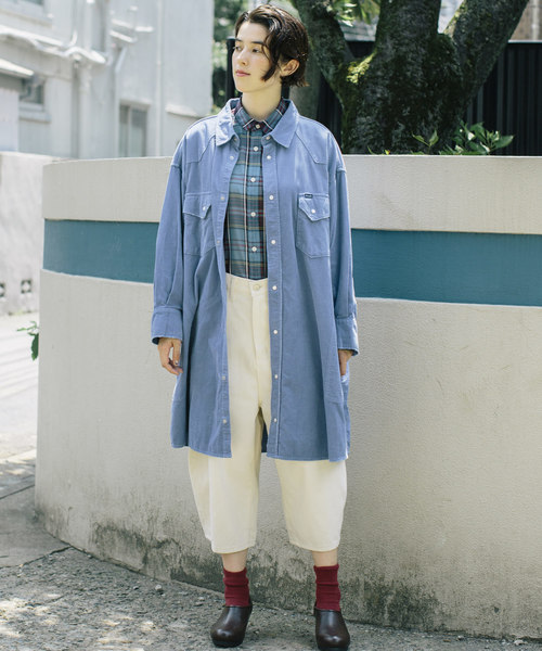 Wrangler（ラングラー）の「【別注】Wrangler CORDUROY SHIRT　/ コーデュロイ　/ シャツコート（シャツ/ブラウス・レディース・ネイビー/ブルー/ライトピンク・02）」の14枚目の写真