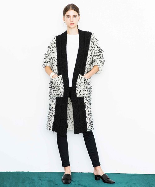 city（シティ）の「【CITY】MONOTONE POP BIG COAT（カーディガン/ボレロ・レディース・ブラック・1）」の3枚目の写真