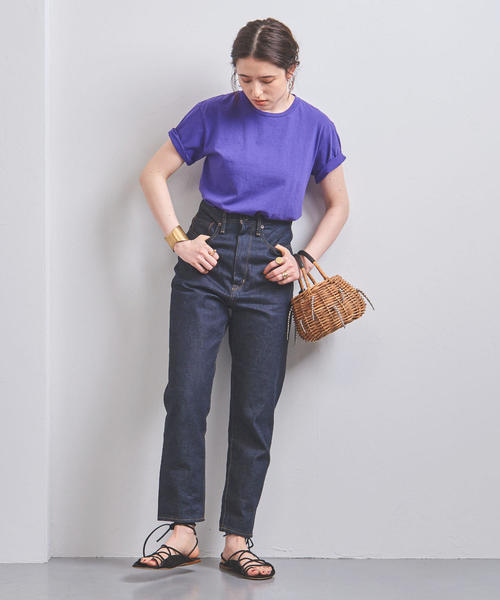 UNITED ARROWS(ユナイテッドアローズ)の「別注<Hanes(ヘインズ)> クルーネック Tシャツ◆(Tシャツ/カットソー・レディース・ホワイト/ブラック/パープル・MEDIUM)」の1枚目の写真