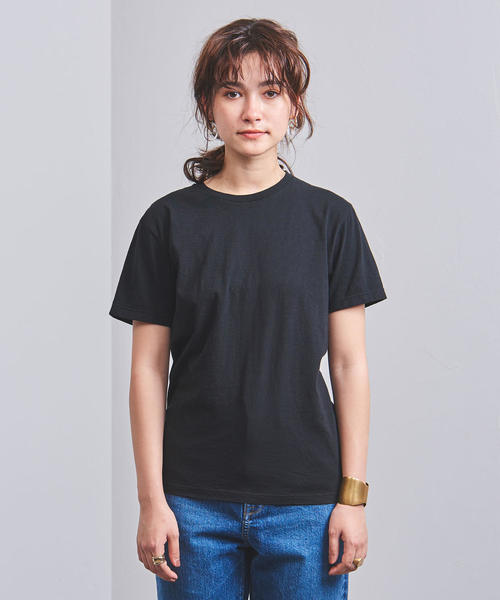 UNITED ARROWS(ユナイテッドアローズ)の「別注<Hanes(ヘインズ)> クルーネック Tシャツ◆(Tシャツ/カットソー・レディース・ホワイト/ブラック/パープル・MEDIUM)」の5枚目の写真