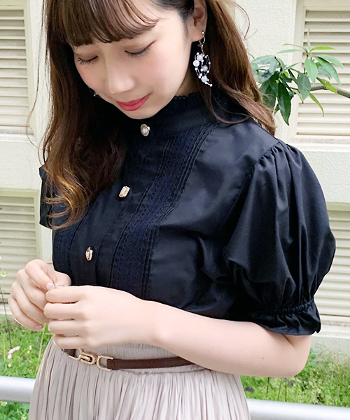 apres jour（アプレジュール）の「イロイロボタンハイネックブラウス【ZOZOTOWN限定アイテム】（シャツ/ブラウス・レディース・ブラック/オフホワイト/ライトピンク/スモークピンク・フリー）」の19枚目の写真