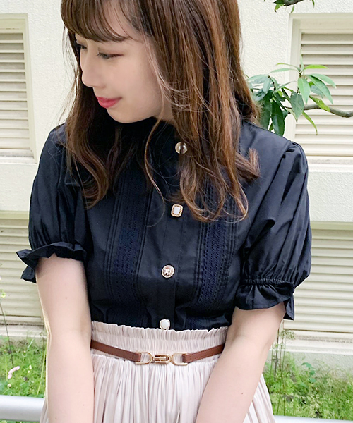 apres jour（アプレジュール）の「イロイロボタンハイネックブラウス【ZOZOTOWN限定アイテム】（シャツ/ブラウス・レディース・ブラック/オフホワイト/ライトピンク/スモークピンク・フリー）」の22枚目の写真