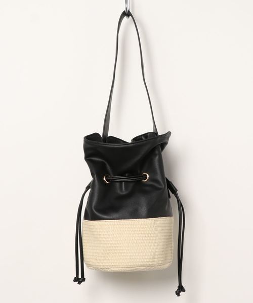 KOBE LETTUCE（コウベレタス）の「フェイクレザーコンビかご巾着バッグ（かごバッグ・レディース・グレイッシュベージュ/イエロー/キャメル/ブラック・FREE）」の9枚目の写真