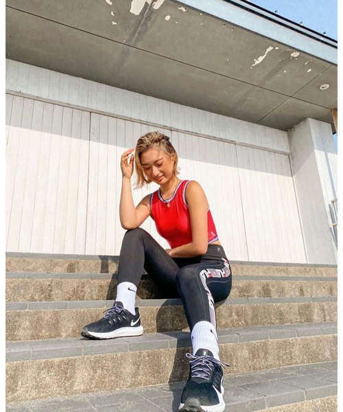 FILA(フィラ)の「【FILA/フィラ】 ロゴジャガードテープブラトップ / タンクトップ フィットネス ヨガ ジム 速乾(タンクトップ・レディース・ブラック/ネイビー/レッド・MEDIUM/LARGE/SMALL)」の21枚目の写真