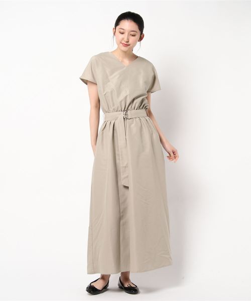 rps（アールピーエス）の「ベルト付きマキシワンピース（ワンピース・レディース・ブラック/ベージュ/モカ/グレイッシュベージュ・M）」の20枚目の写真