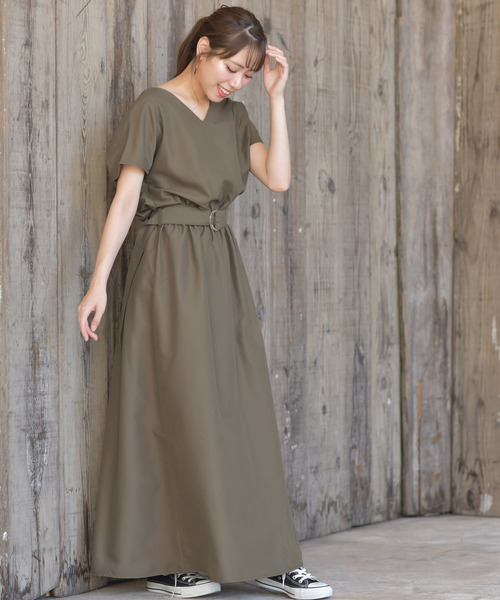 rps（アールピーエス）の「ベルト付きマキシワンピース（ワンピース・レディース・ブラック/ベージュ/モカ/グレイッシュベージュ・M）」の9枚目の写真