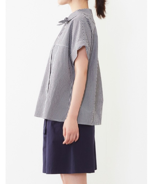 POU DOU DOU(プードゥドゥ)の「【FUDGE5月号掲載】ネッカチーフブラウス(シャツ/ブラウス・レディース・ブラック/ベージュ/ネイビー/オフホワイト・3)」の13枚目の写真