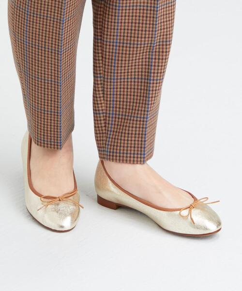 green label relaxing(グリーンレーベルリラクシング)の「◆CFC ラウンド バレエシューズ(1.5cmヒール)(バレエシューズ・レディース・その他1/その他3/ベージュ/ライトグレー/ライラック/その他2/ゴールド・24cm/24.5cm/23.5cm/22.5cm/23cm/25.5cm/22cm/25cm)」の4枚目の写真