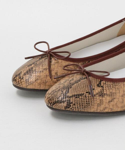 green label relaxing(グリーンレーベルリラクシング)の「◆CFC ラウンド バレエシューズ(1.5cmヒール)(バレエシューズ・レディース・その他1/その他3/ベージュ/ライトグレー/ライラック/その他2/ゴールド・24cm/24.5cm/23.5cm/22.5cm/23cm/25.5cm/22cm/25cm)」の8枚目の写真