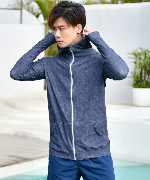 TeddyShop（テディショップ）の「【UVカット率 99.9%以上/UPF50+/水陸両用】メンズ フード付きフロントジップ長袖ラッシュガード（パーカー・メンズ・ブルー/ブラック/ネイビー/ホワイト/ダークグレー/ブルー系その他/ブルーグレー/グレー/ブラック系その他/カーキ/ブラック×ホワイト/ブラック系その他2/グレー系その他/グレー系その他2・LL/M/L/S）」の18枚目の写真