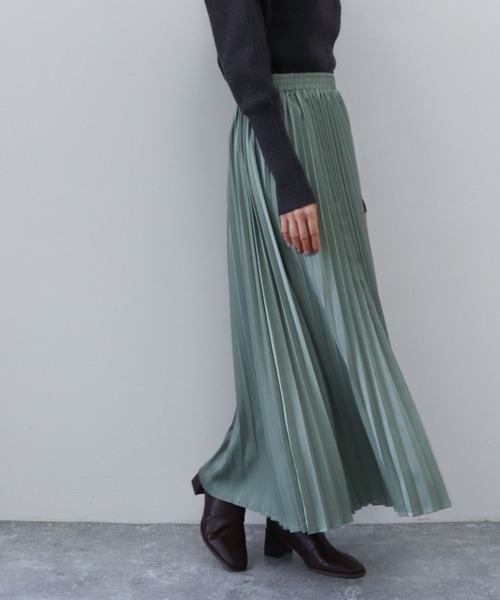 archives（アルシーヴ）の「サテンプリーツスカート（スカート・レディース・ピンクベージュ/グレイッシュベージュ/ブルー/ブラウン/グリーン/ベージュ/ブラック・MEDIUM）」の6枚目の写真