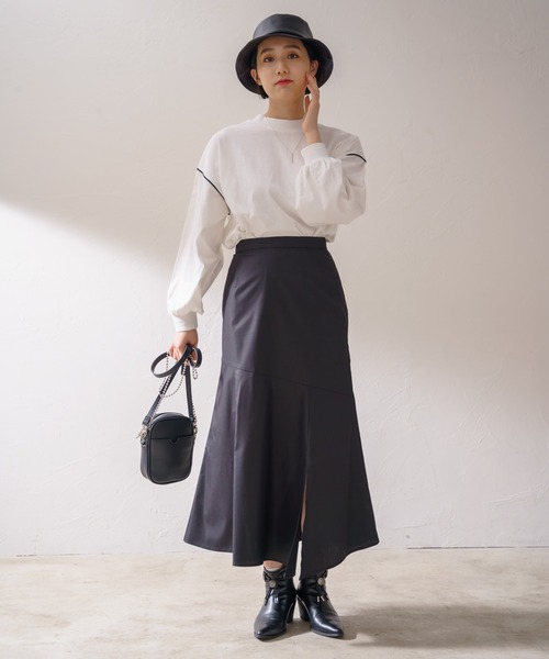 PAGEBOY（ページボーイ）の「レザーライクコーティングスカート（スカート・レディース・ブラック/オリーブ/ベージュ系その他・FREE）」の4枚目の写真