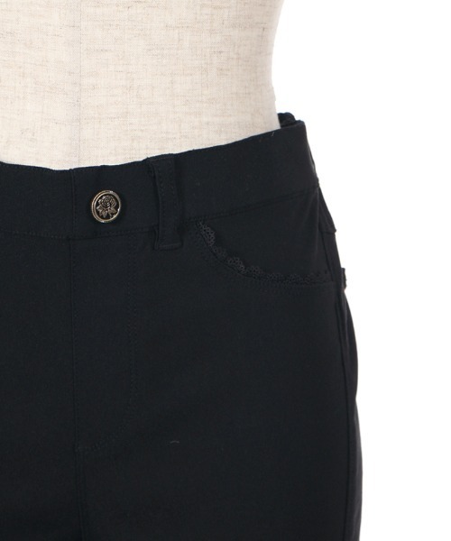axes femme(アクシーズファム)の「裾レースアップレギンスパンツ(その他パンツ・レディース・ネイビー/ベージュ/ブラック・LARGE/MEDIUM)」の4枚目の写真
