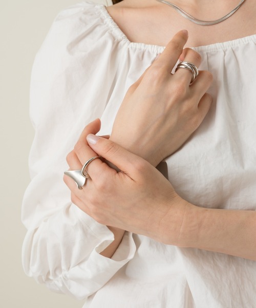 Kastane（カスタネ）の「変形リング3pieceセット（リング・レディース・シルバー/ゴールド・FREE）」の5枚目の写真