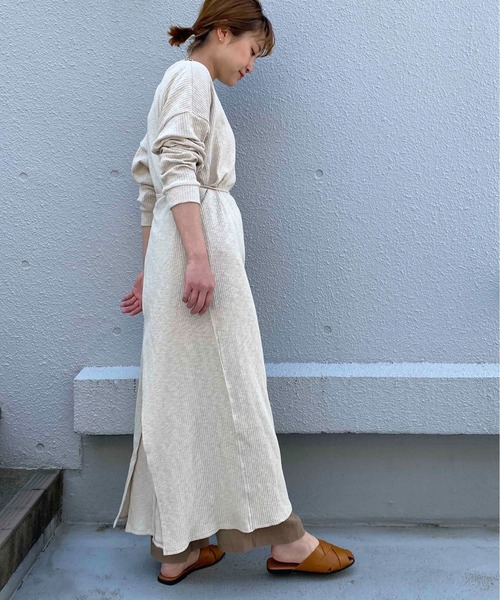 PICCIN（ピッチン）の「【日本製】3WAYリブカットプルオーバー（Tシャツ/カットソー・レディース・ブラック/ベージュ/オフホワイト・M）」の12枚目の写真