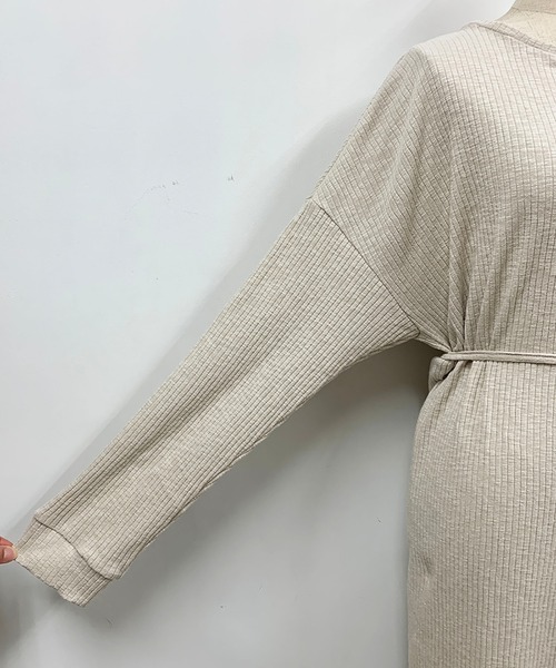 PICCIN（ピッチン）の「【日本製】3WAYリブカットプルオーバー（Tシャツ/カットソー・レディース・ブラック/ベージュ/オフホワイト・M）」の7枚目の写真