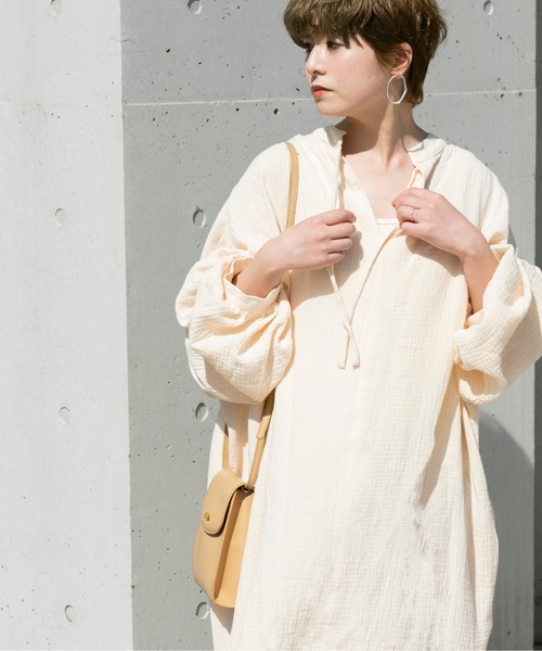 Ambre Neige(アンブルネージュ)の「ボリュームスリーブカフタンワンピース/【WEB/EC限定商品】(ワンピース・レディース・アイボリー/チャコールグレー・FREE)」の20枚目の写真