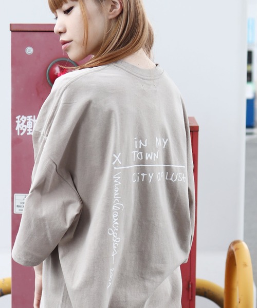 Mark Gonzales(マーク・ゴンザレス)の「Mark Gonzales / マークゴンザレス 別注 コラボ オーバーサイズ Tシャツ(Tシャツ/カットソー・メンズ・ホワイト系その他/ブラック系その他/グレー系その他/ブルー系その他/ホワイト系その他2/ホワイト系その他3/ホワイト系その他4/ブラック系その他2/グレー系その他2/ブルー系その他2/ブラック系その他3/ホワイト系その他5・MEDIUM/LARGE)」の10枚目の写真