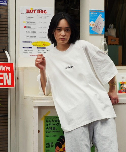 Mark Gonzales(マーク・ゴンザレス)の「Mark Gonzales / マークゴンザレス 別注 コラボ オーバーサイズ Tシャツ(Tシャツ/カットソー・メンズ・ホワイト系その他/ブラック系その他/グレー系その他/ブルー系その他/ホワイト系その他2/ホワイト系その他3/ホワイト系その他4/ブラック系その他2/グレー系その他2/ブルー系その他2/ブラック系その他3/ホワイト系その他5・MEDIUM/LARGE)」の22枚目の写真