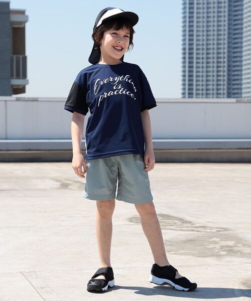 NIKE（ナイキ）の「NIKE:AIR RIFT（サンダル・キッズ・ブラック・20/18/19/17/21）」の6枚目の写真