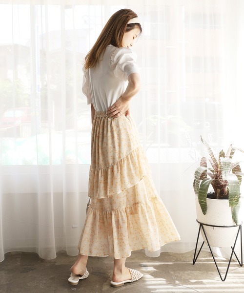 one after another NICE CLAUP(ワンアフターアナザーナイスクラップ)の「【Web限定】袖コンシャステレコプルオーバー(Tシャツ/カットソー・レディース・ブラック/ベージュ/オフホワイト/ブラック系その他・FREE)」の9枚目の写真