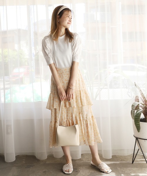 one after another NICE CLAUP(ワンアフターアナザーナイスクラップ)の「【Web限定】袖コンシャステレコプルオーバー(Tシャツ/カットソー・レディース・ブラック/ベージュ/オフホワイト/ブラック系その他・FREE)」の10枚目の写真